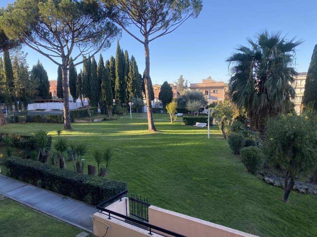 Green House - Parco Tirreno By Ohana Rome Luaran gambar