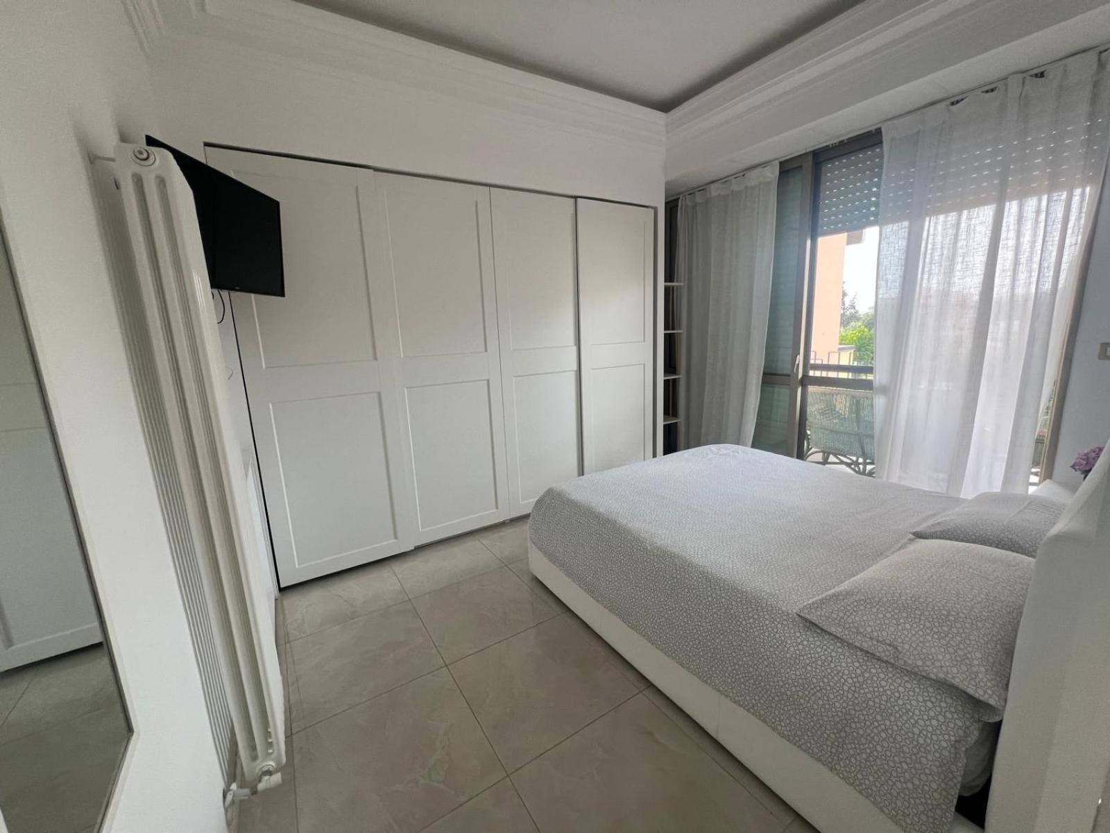 Green House - Parco Tirreno By Ohana Rome Luaran gambar